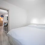 Apartman At Two Steps From The Lakeside - Larihome A29
