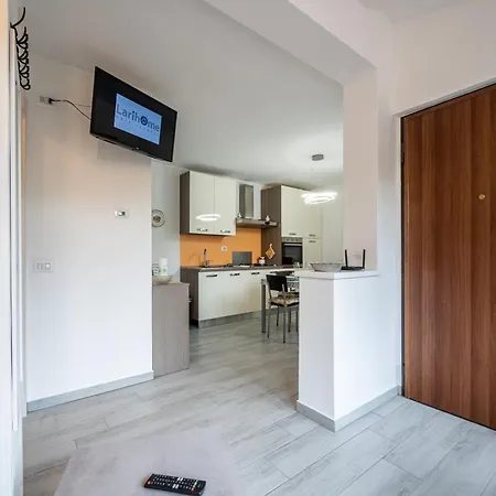 At Two Steps From The Lakeside - Larihome A29 *